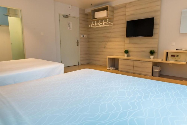 Summer View Hotel image 21