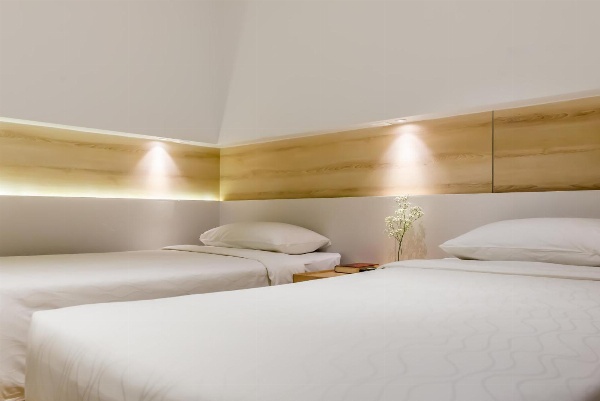 Summer View Hotel image 5